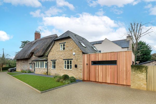 The Thatched Cottage